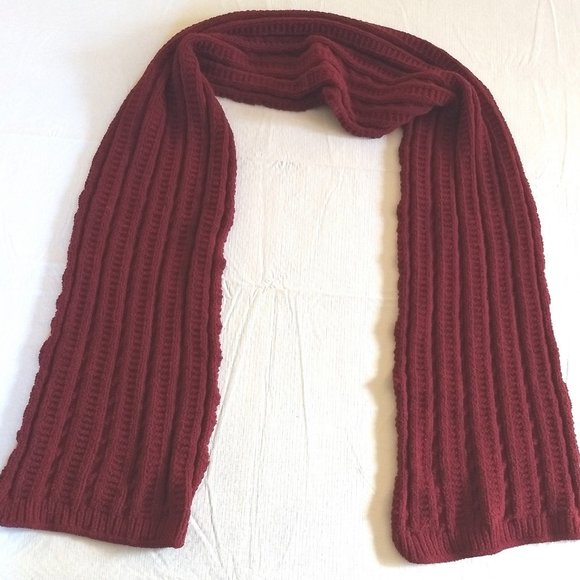 Nine West Scarf Red Knit Pattern - Picture 1 of 2
